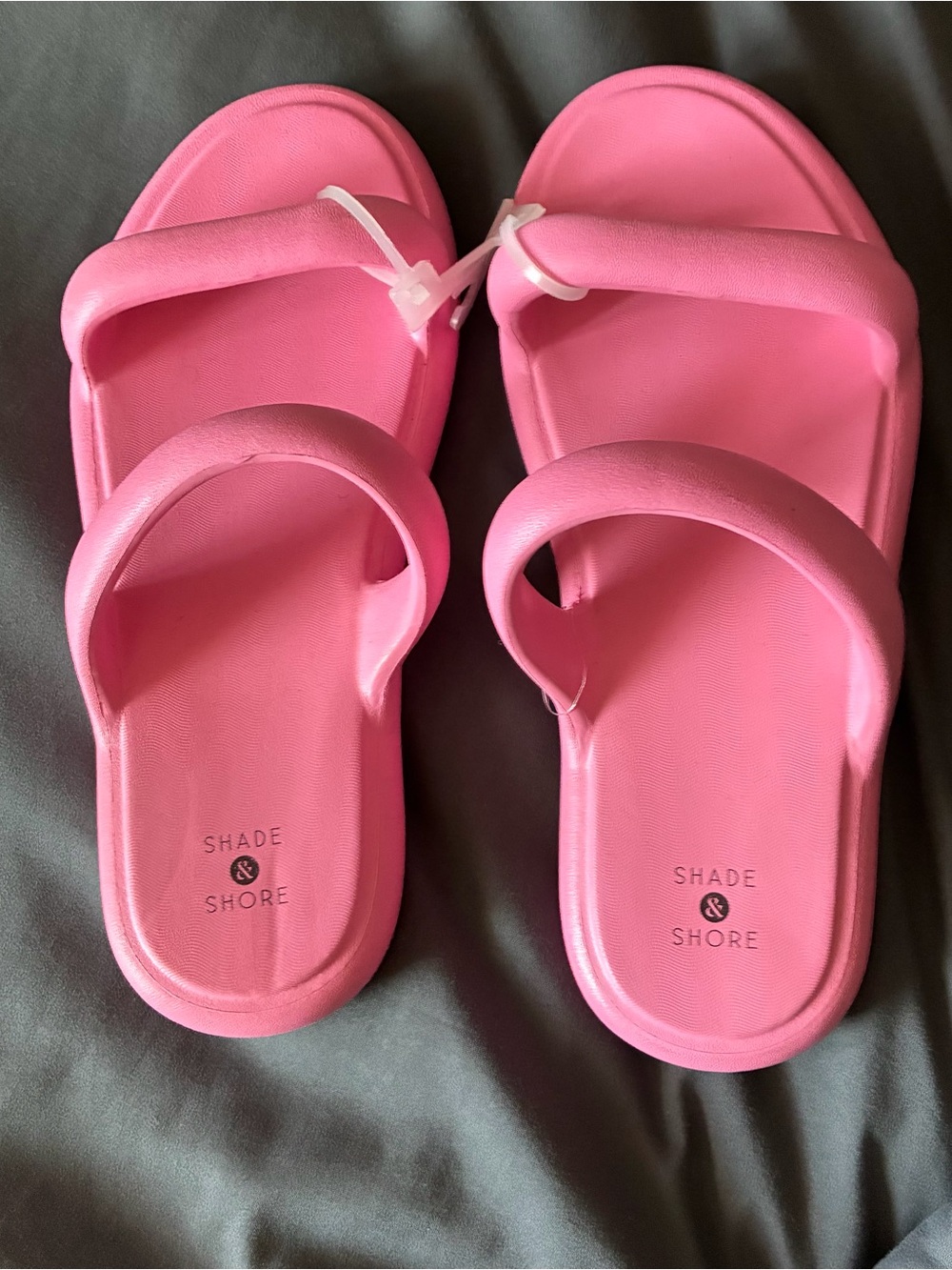 Shade & Shore Bright Pink Slide Sandals